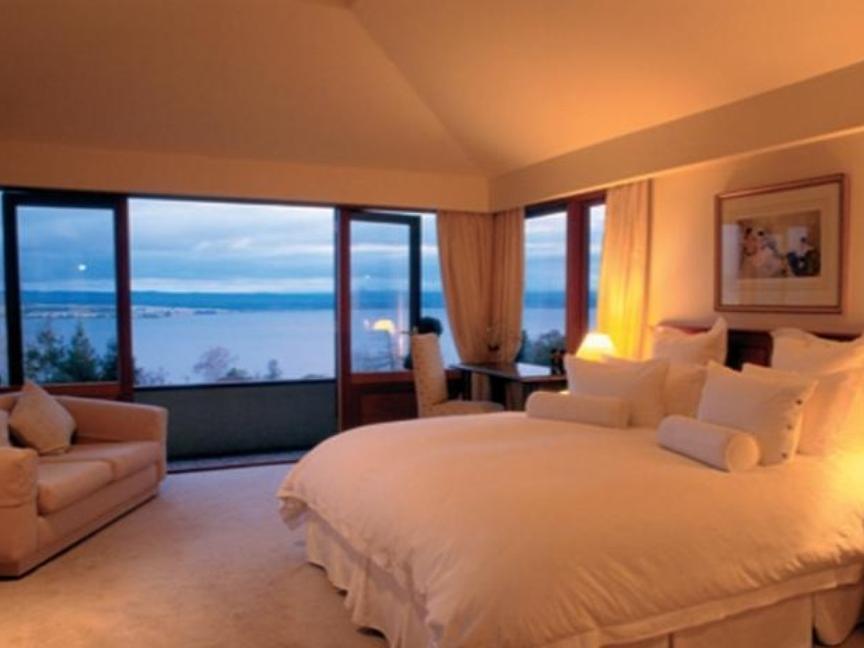 Lake Taupo Lodge Экстерьер фото