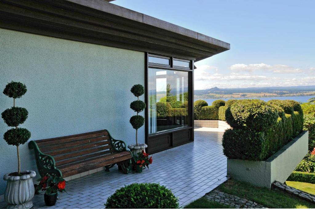 Lake Taupo Lodge Экстерьер фото